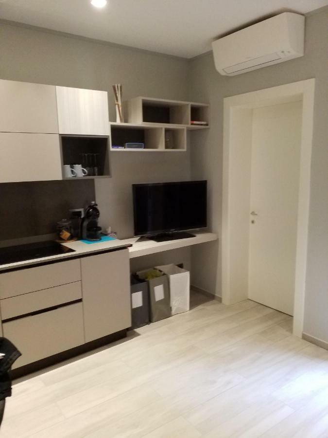 Mandria Apartments 1 2 Bologna Bagian luar foto
